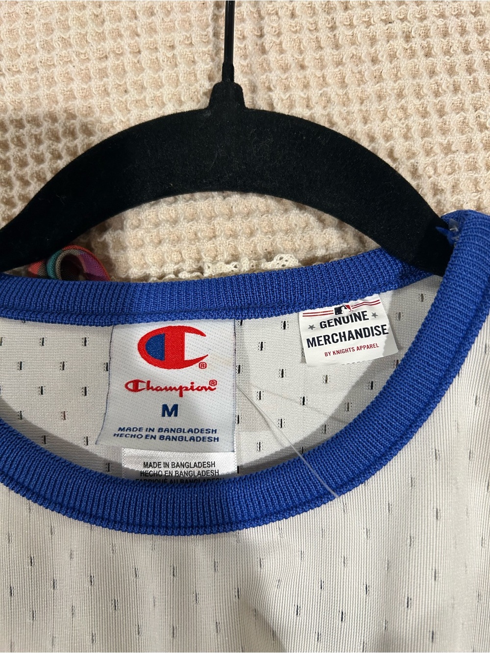 Champion Women’s LA Dodgers Cream & Blue Baseball Crop NWOT - Picture 4 of 5